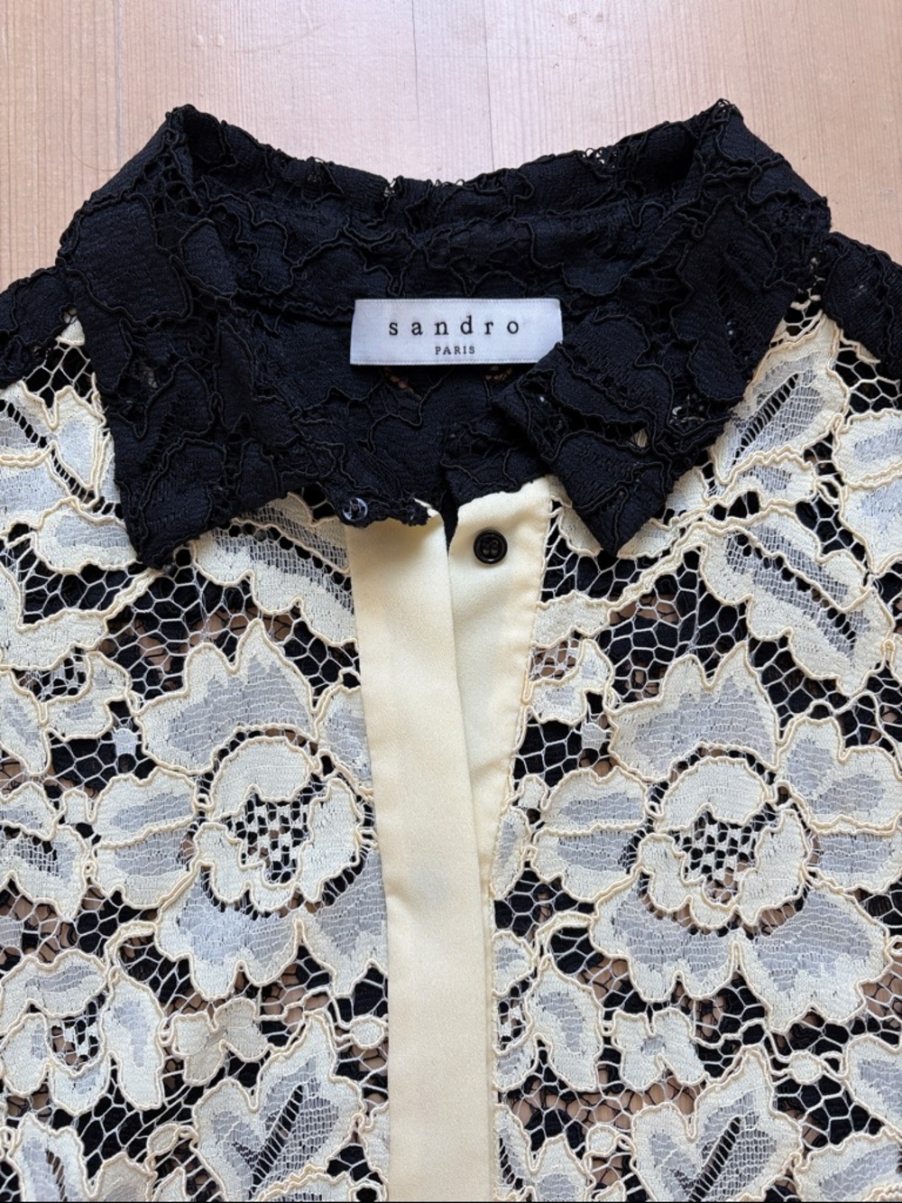 Sandro Black & Cream Floral Lace Sleeveless Button Down Top - Large - Picture 3 of 8